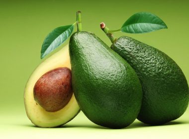 SUA au interzis importurile de avocado din Mexic. "Cec în alb pentru carteluri."