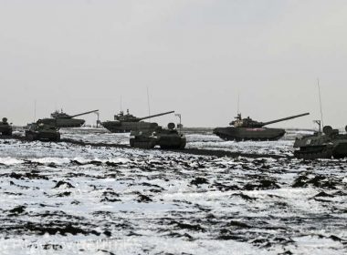 Armata rusă anunţă câştiguri teritoriale şi că civilii sunt în afară de pericol