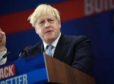 Replici fără precedent după discursul prim-ministrului britanic: „Dement”, „Uşuratic, superficial şi nedemn din punct de vedere moral”