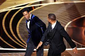 Will Smith a refuzat să plece de la gala Oscar 2022 după ce l-a lovit pe Chris Rock. Ce sancţiuni riscă actorul￼