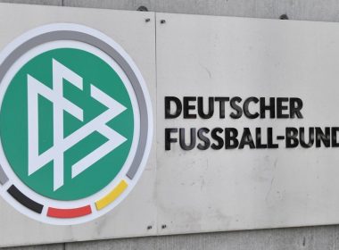 Federaţia Germană de Fotbal interzice angajarea jucătorilor străini din Rusia sau Ucraina în meciuri oficiale