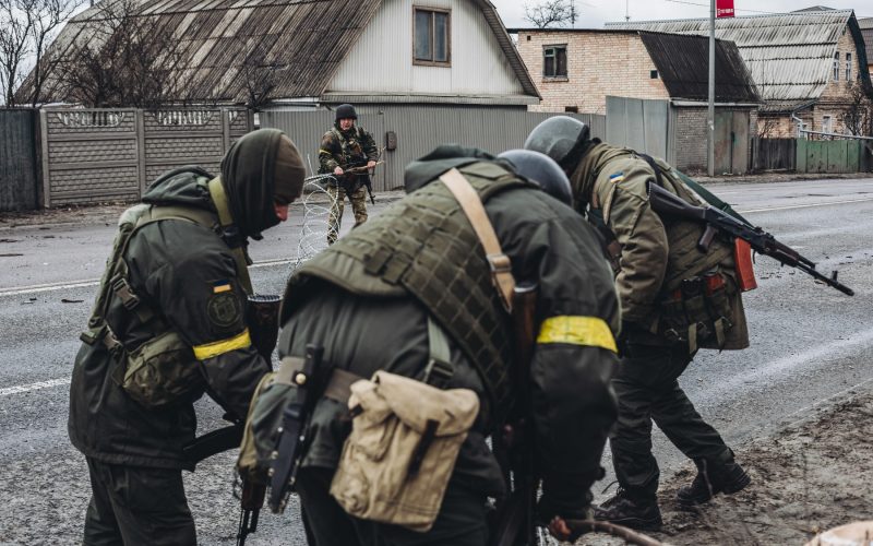 Rusia încetează focul timp de câteva ore pentru evacuarea civililor din oraşele Mariupol şi Volnovakha