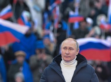 Putin sărbătoreşte moartea din Ucraina