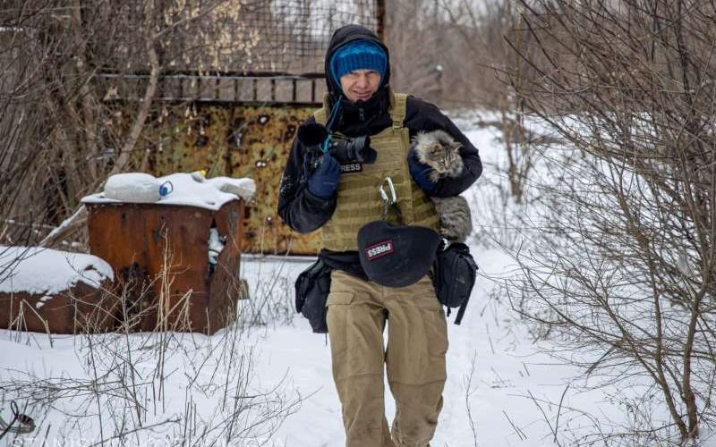 Un cunoscut fotojurnalist ucrainean, găsit mort