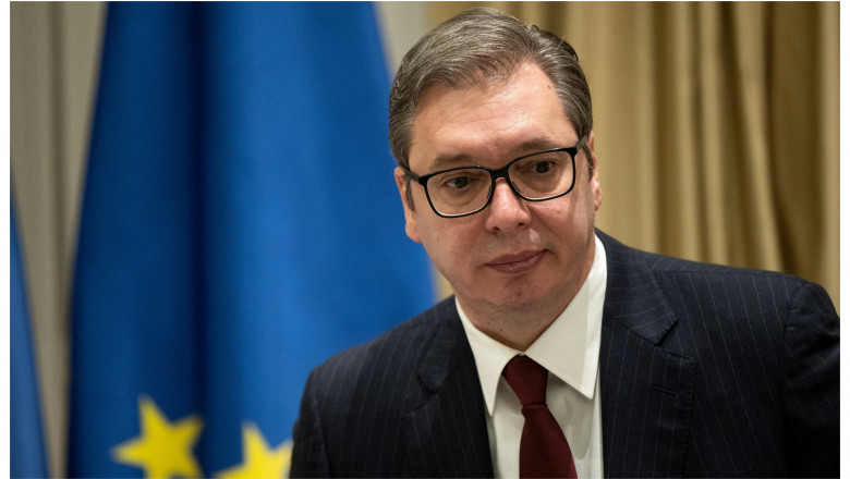 Alegeri prezidenţiale în Serbia: Cum încearcă Vucic să împace şi capra, şi varza în relaţia cu Rusia şi UE￼