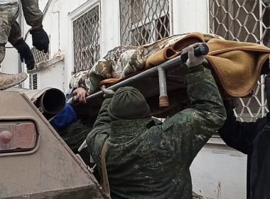 Ororile de lângă Cernihiv. 130 de oameni ţinuţi ostatici într-un subsol de 65 de mp, printre cadavre: Am stat aşa 25 de zile (BBC)￼