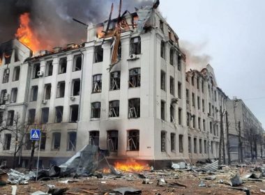 Război în Ucraina - Arhitectul britanic Norman Foster propune reconstruirea „imediată” a oraşului Harkov