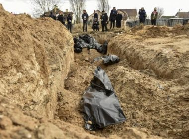 Autorii masacrelor din Bucea, daţi de gol de scrisorile de dragoste şi de documente lăsate în urmă