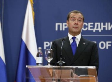 Ameninţarea lui Medvedev