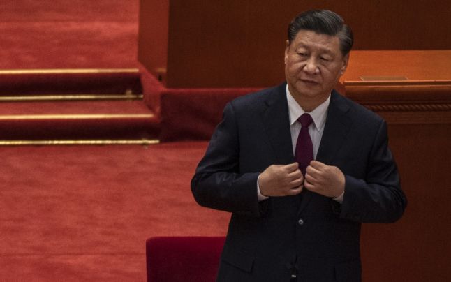 China, pe muchie de cuţit: Xi Jinping a suferit un anevrism cerebral, iar rivalii sătui de măsurile extreme anti-Covid l-ar putea înlătura de la putere