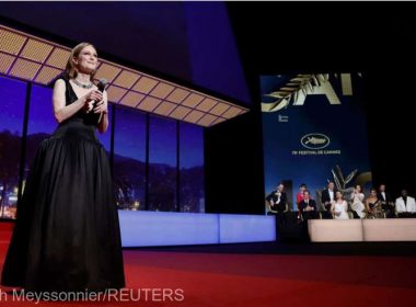 Săptămâna criticii de la Cannes, inaugurată de un film în regia lui Jesse Eisenberg şi interpretat de Julianne Moore