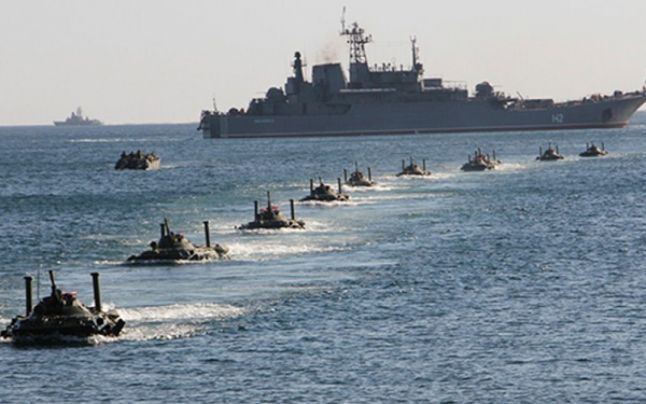 Dronă cu însemne ale Forţelor Navale ucrainene, fără muniţie, căzută în apele teritoriale româneşti