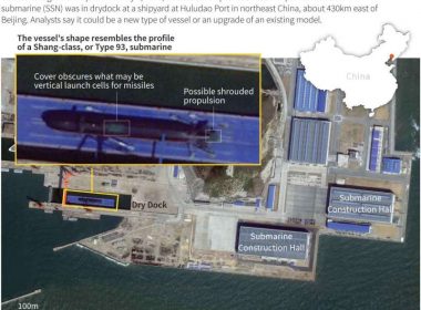 Imagini din satelit au surprins un posibil nou model de submarin de atac chinez