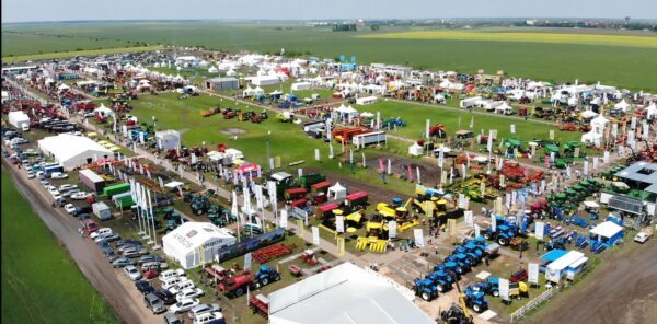Cel mai mare târg agricol românesc şi-a deschis azi porţile