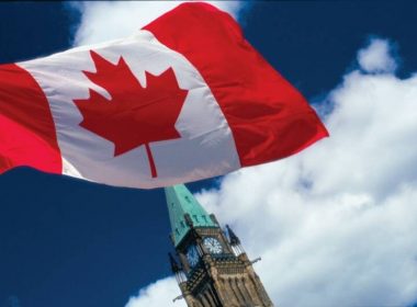 Canada sancţionează 21 de apropiaţi ai preşedintelui Putin, instituţii financiare şi bănci din Rusia