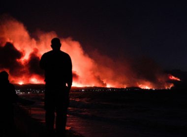 Grecia, distrusă de incendii