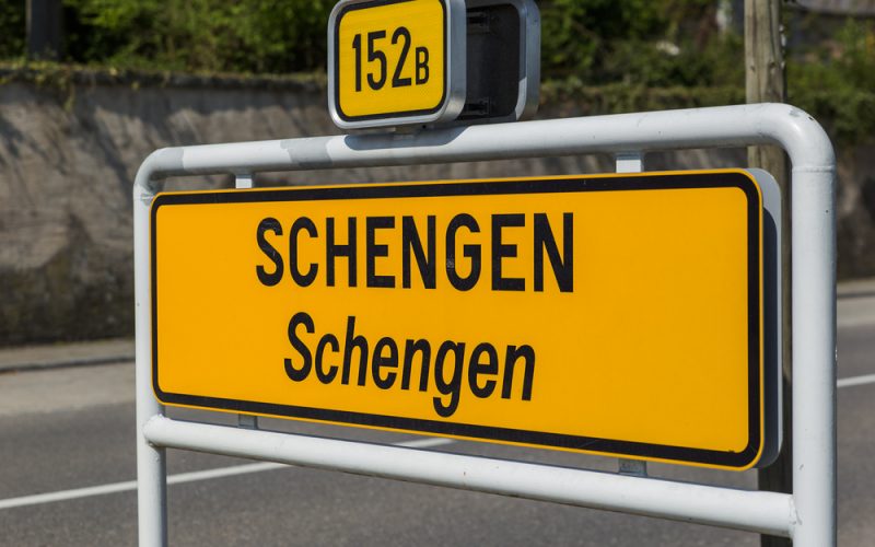 Austria şi Olanda se opun extinderii Schengen