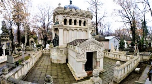 Cimitirul Bellu, un muzeu în aer liber